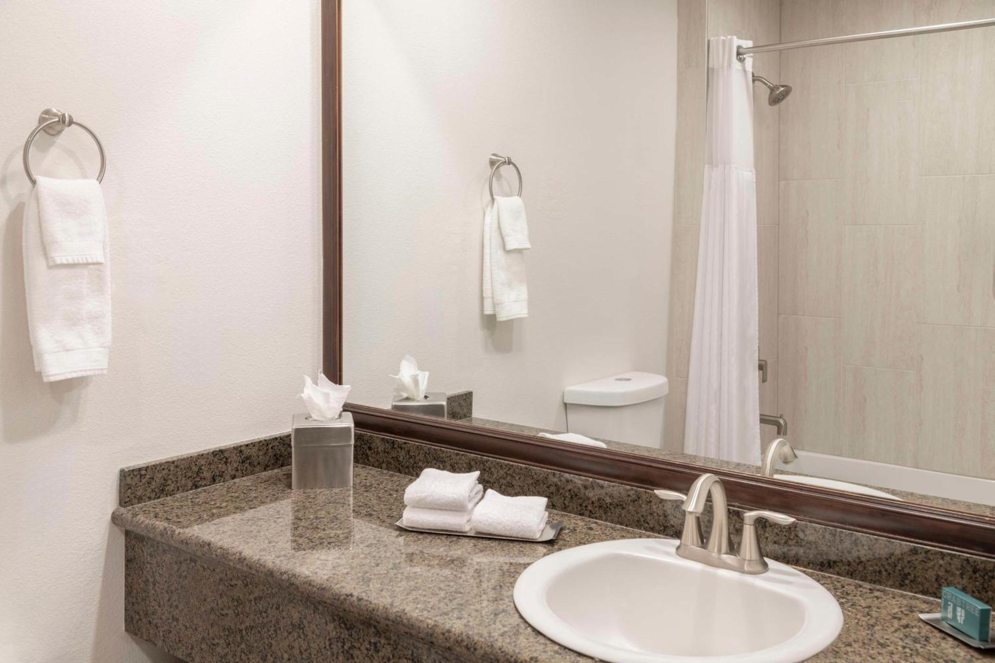 Doubletree By Hilton Phoenix-Gilbert Exterior foto